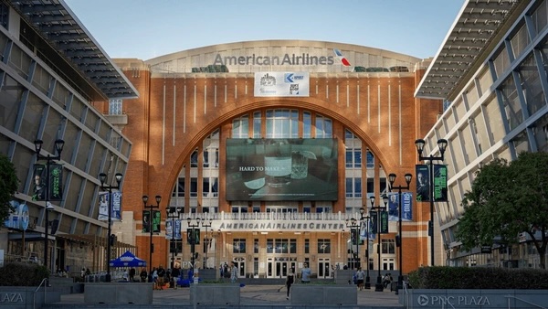 Dallas Mavericks (Dallas, TX)