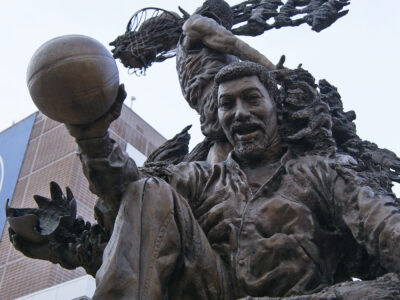 Wilt Chamberlain Statue (Philadelphia, PA)